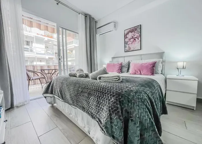 Reformed In 3k Appartement Nerja